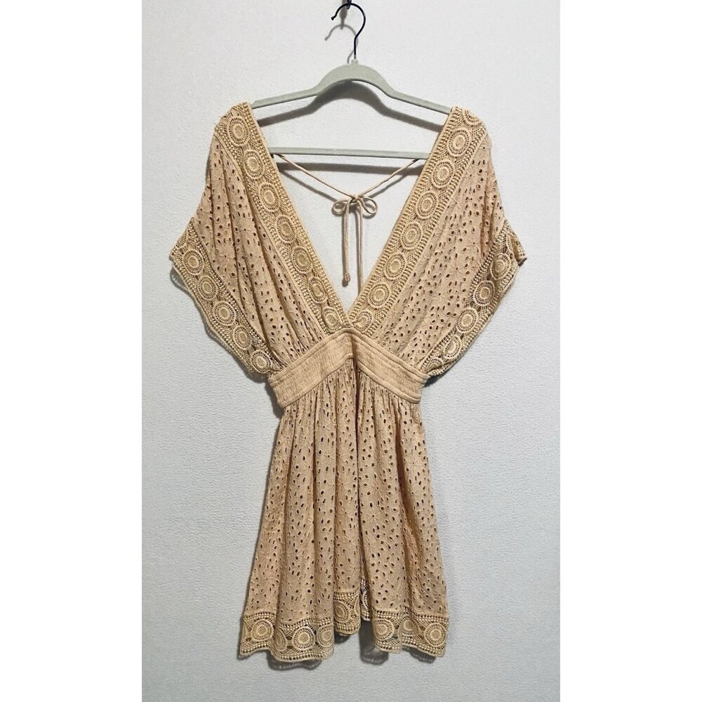 Luminary Dress Womens Medium Peach Eyelet Tie Back Mini Deep V Flirty Feminine